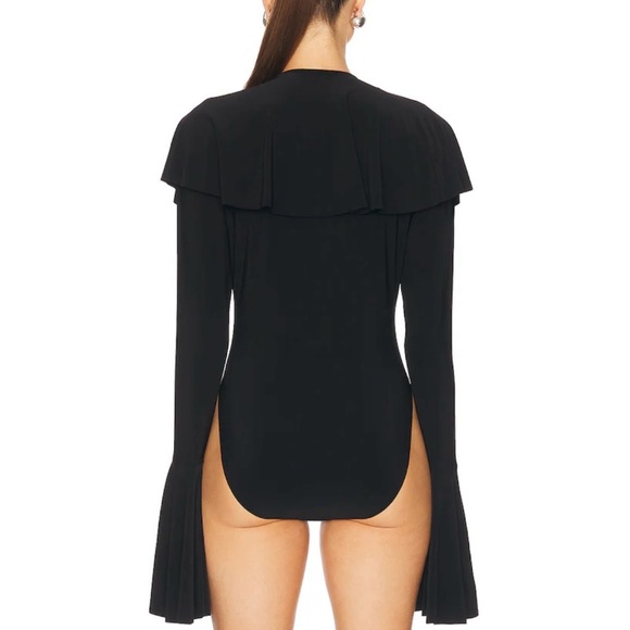 Norma Kamali Long Sleeve Deep V Ruffle Bodysuit in Black Size XS/34 (2) NWT - Picture 3 of 10